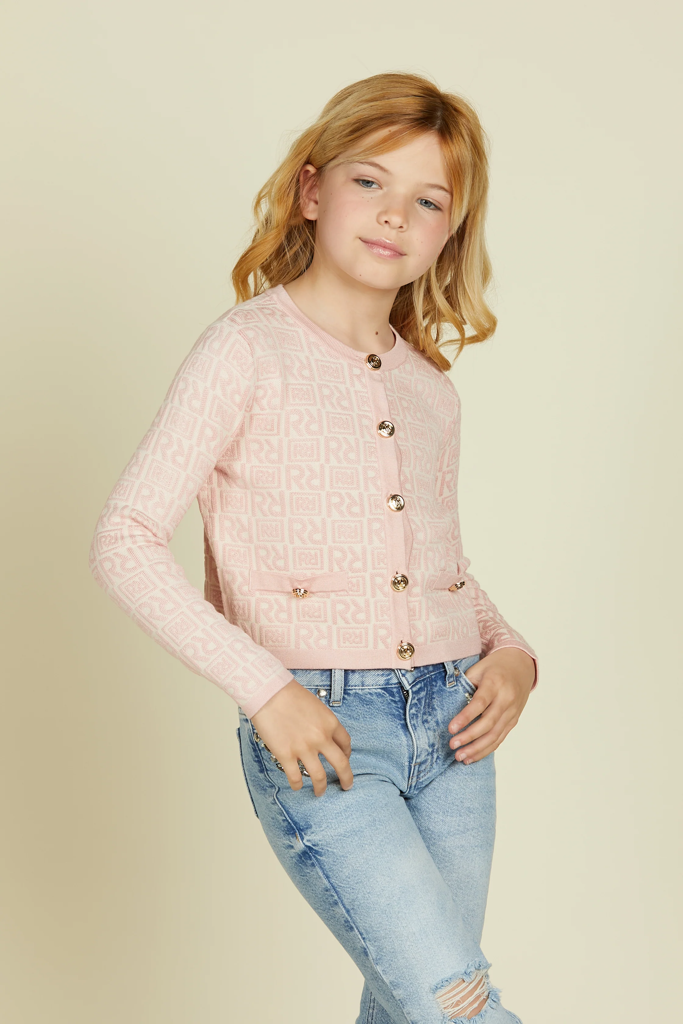Cardigan REA manica lunga con bottoni jacquard logo