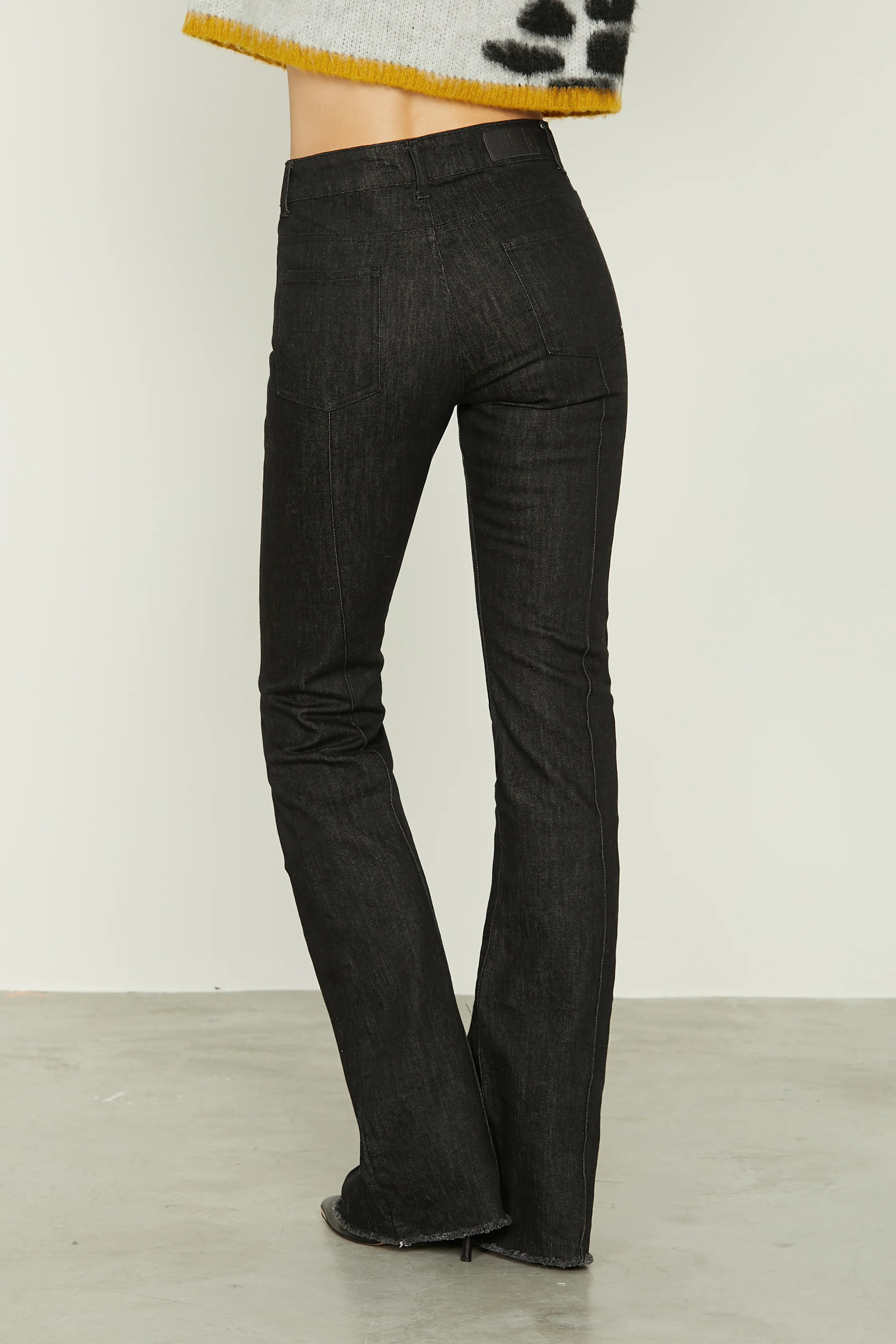 Jeans CREEP vita alta 5 tasche con impunture più f.do sfrangiato denim black - Image 4