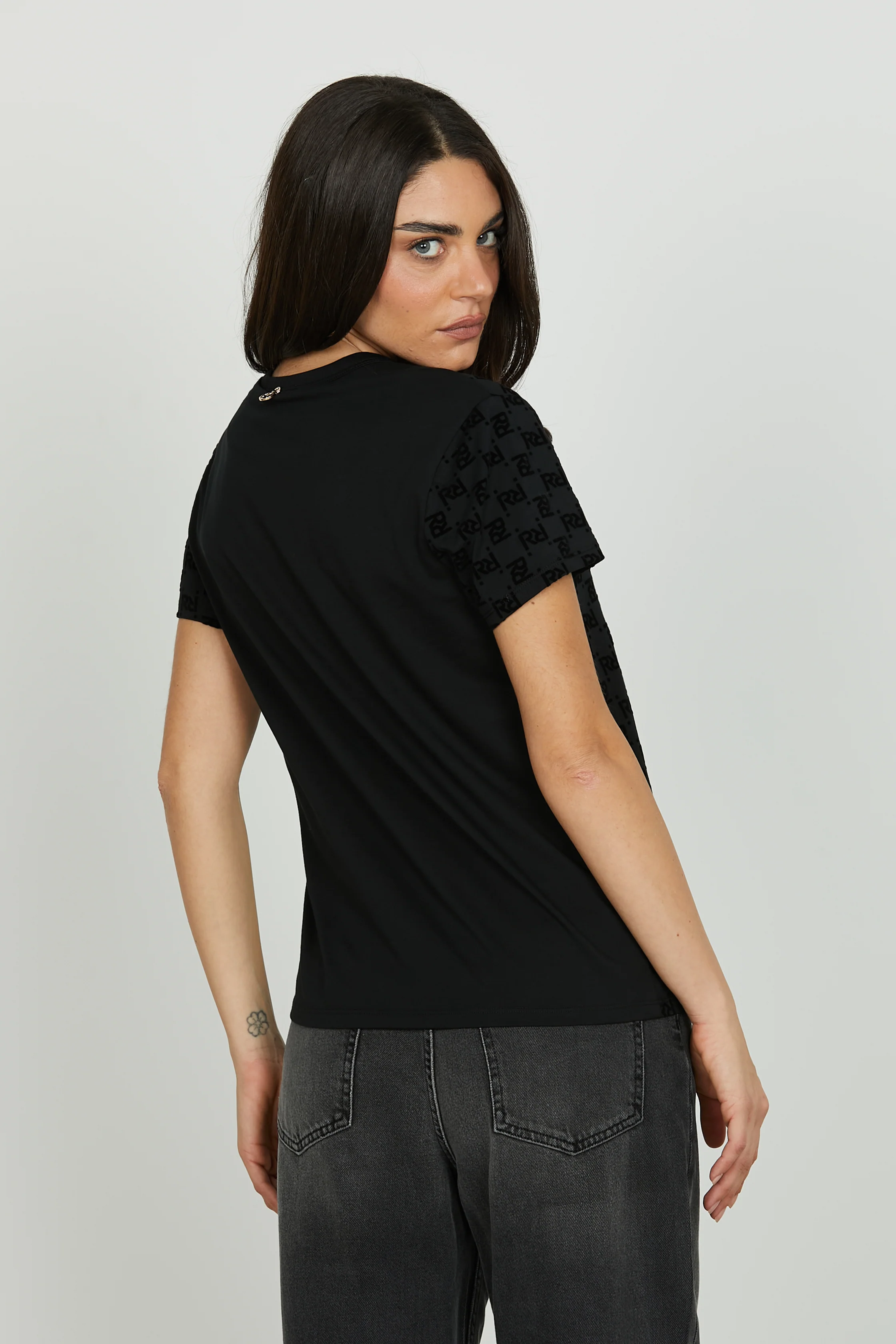 T-shirt FLOKKY mezza manicacon stampa flock logo - Image 3
